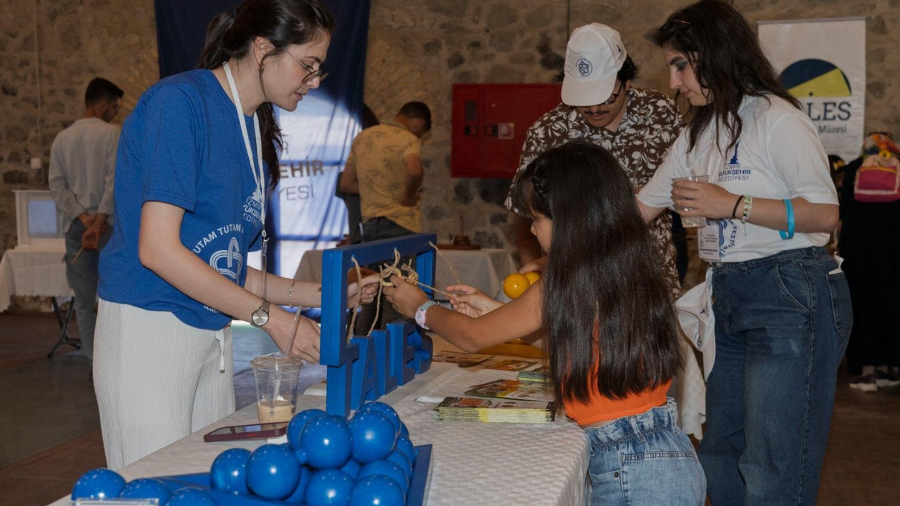 Izmir Matematik Sergisiii