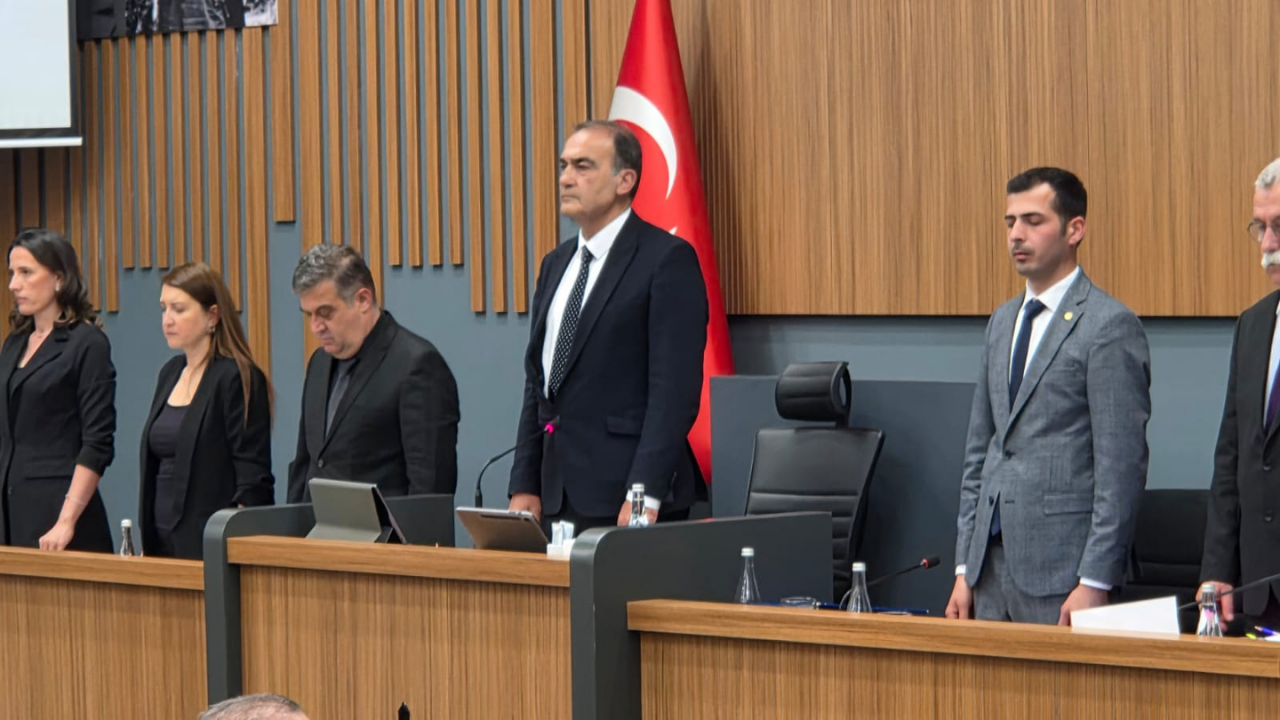 Izmirdesondakika-117