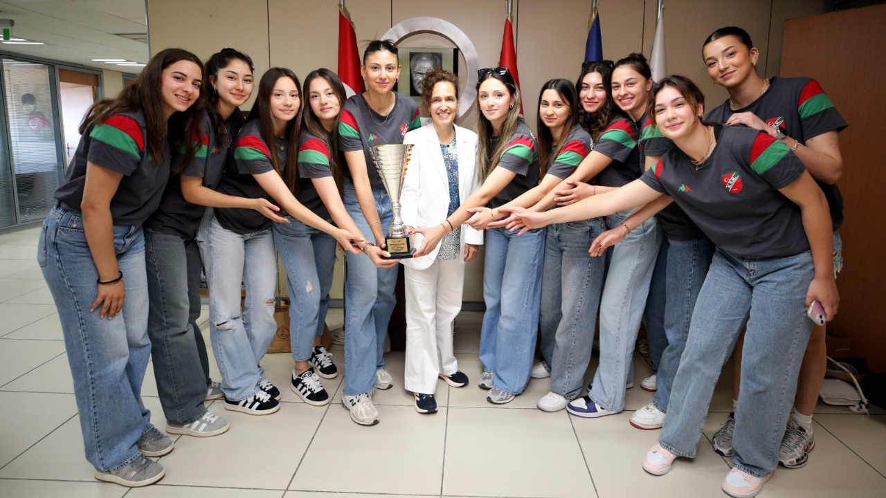 Izmirdesondakika-249