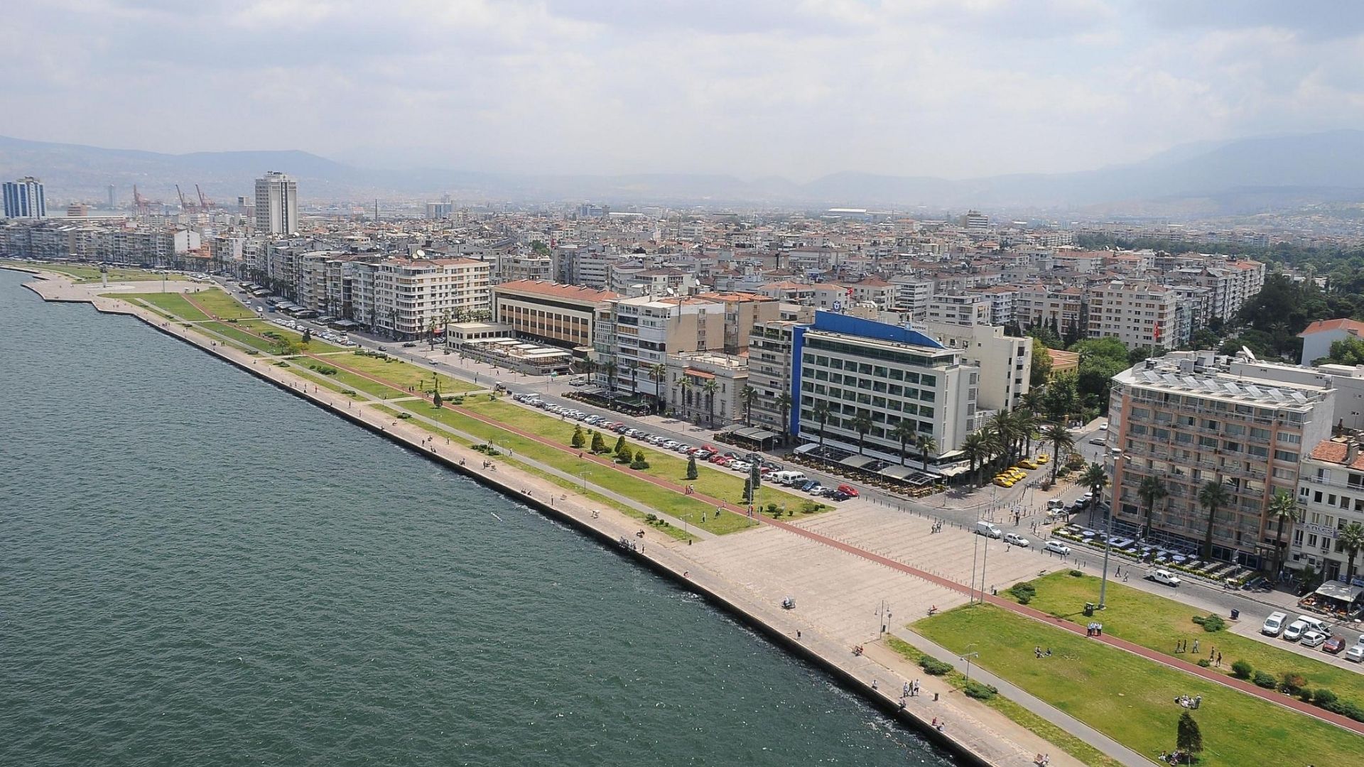 İzmirliler Sordu İzmir Sosyal Medyada Yeterince Temsil Ediliyor Mu2-1