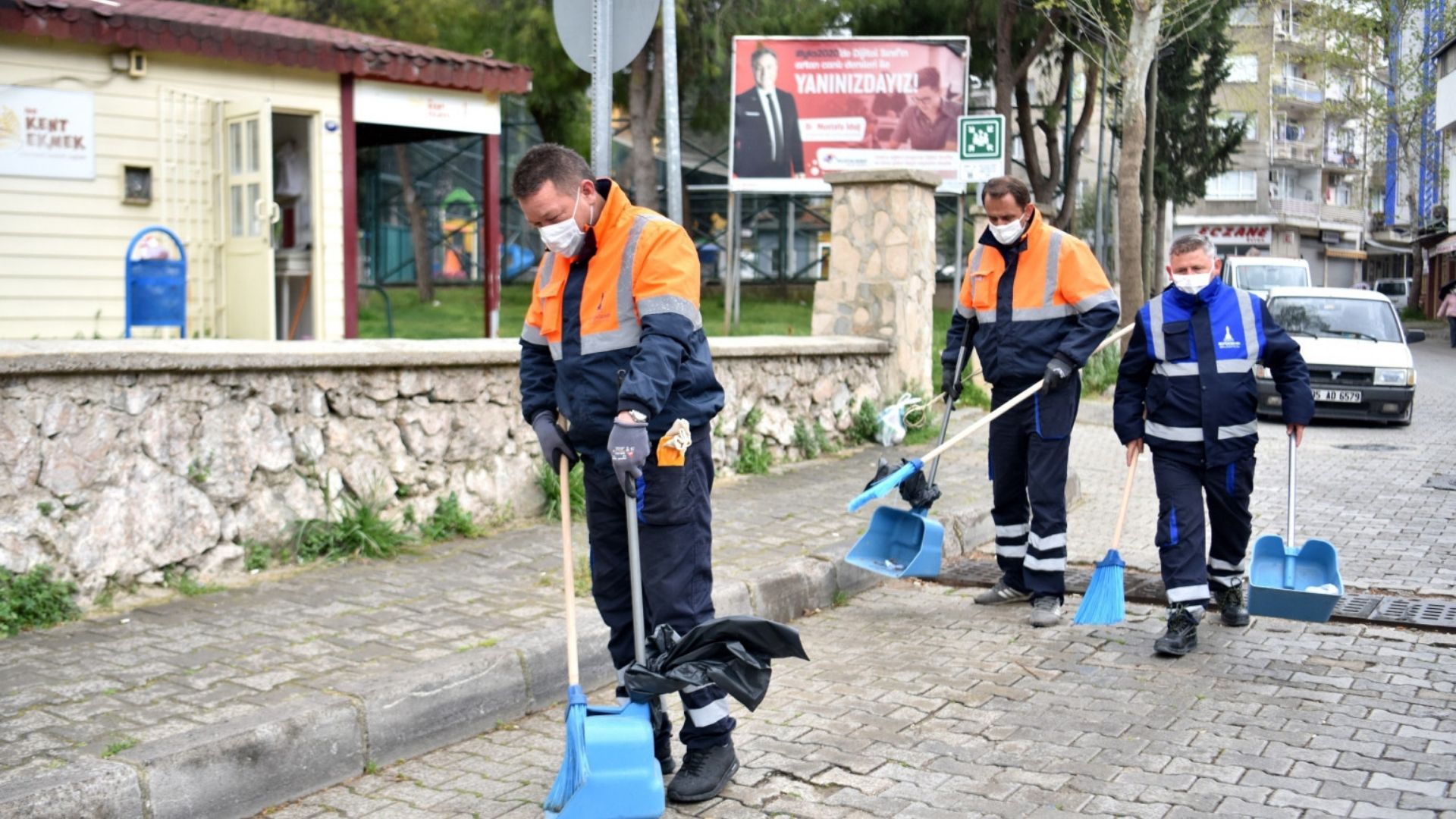 İzmirlilere Sorduk Belediye Hizmetlerinden Memnun Musunuz3