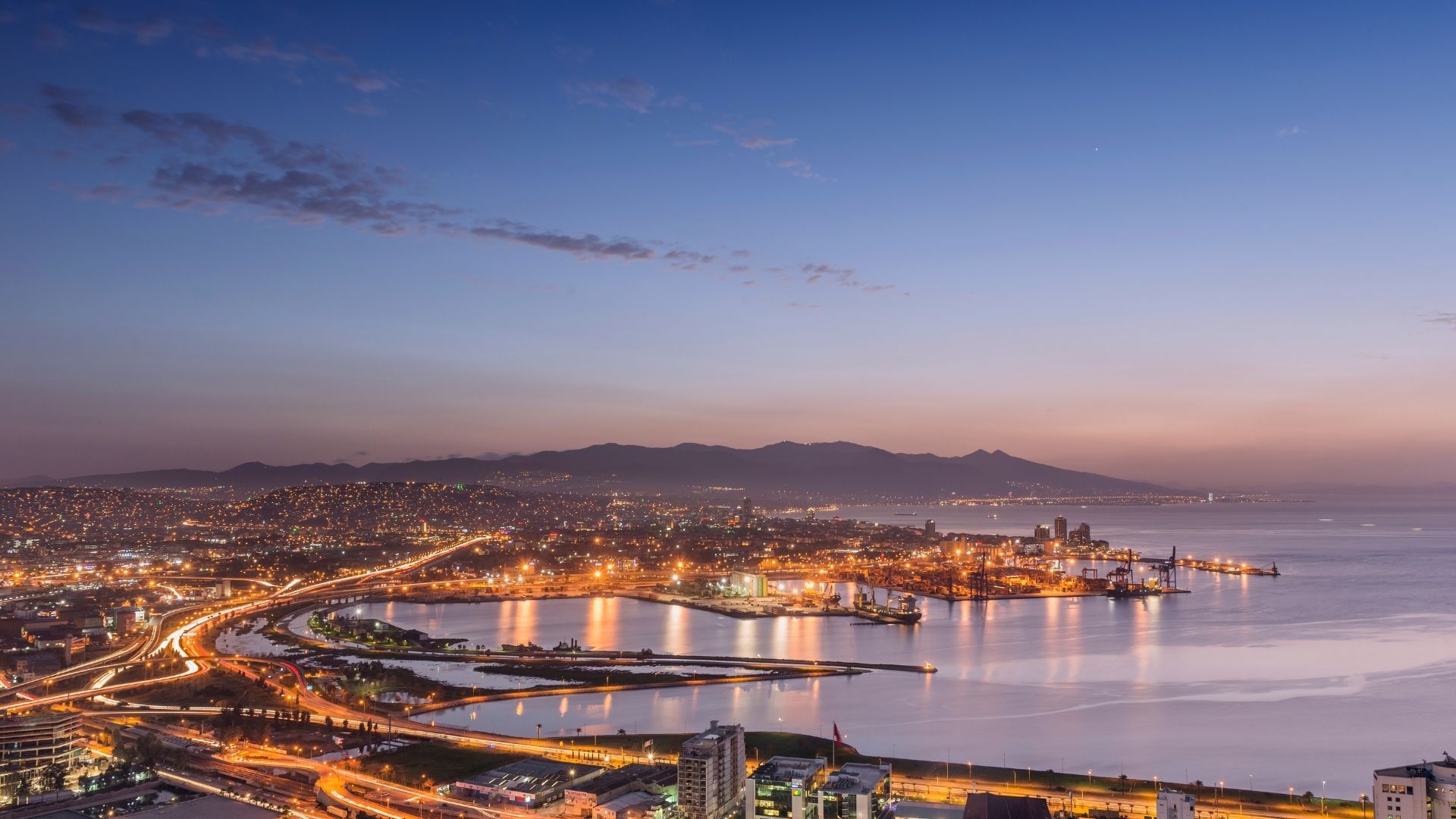 İzmirlilere Sorduk İzmir’de Yaşamaktan Memnun Musunuz (1)