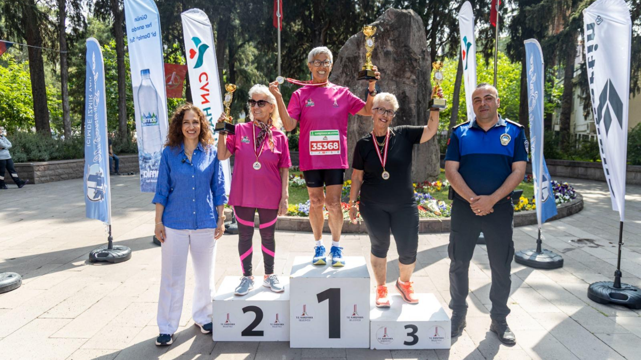 Karşıyaka Zübeyde Hanım Koşu (1)