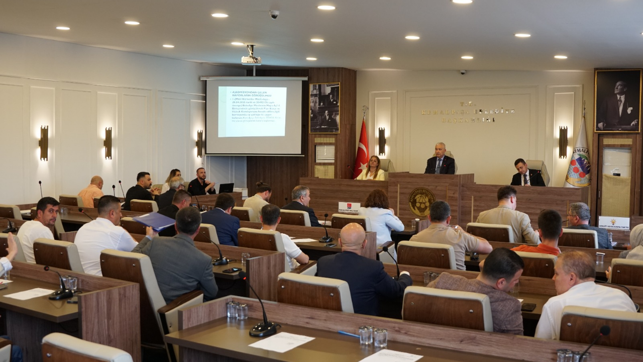Kemalpaşa Meclis3