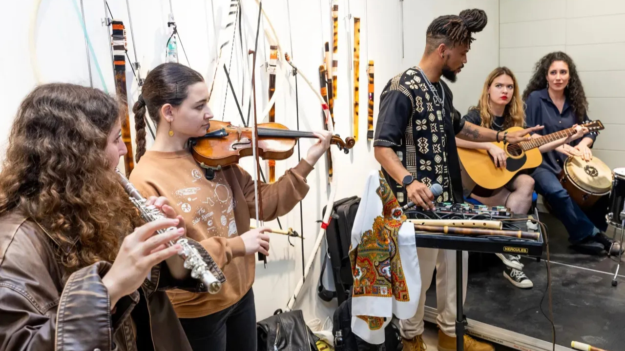 Yaşar Üniversitesi’