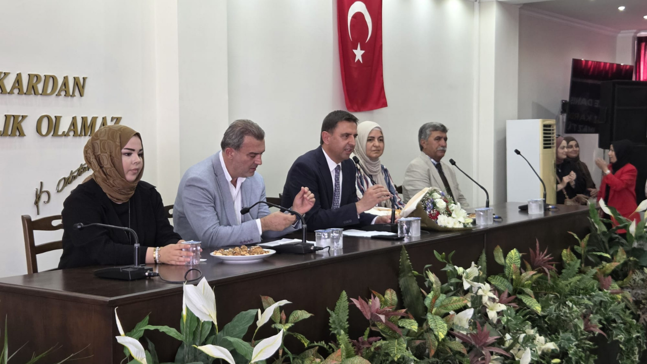 Ak Parti Gaziemirrr