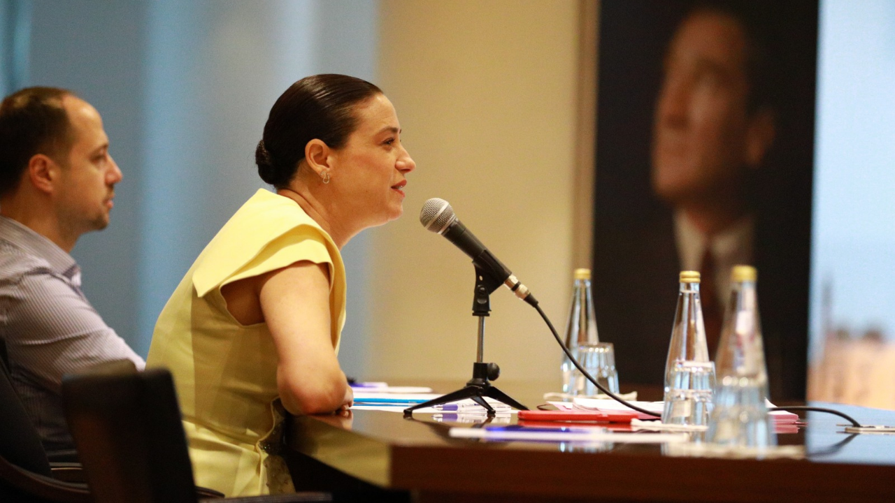 Izmirdesondakika (1)-213