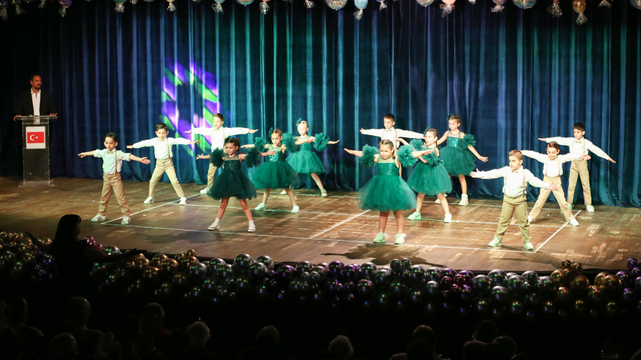 Izmirdesondakika (1)-268