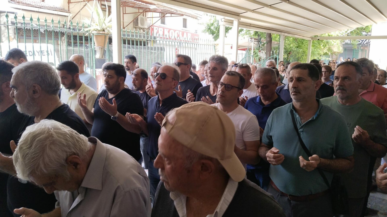 Izmirdesondakika-370