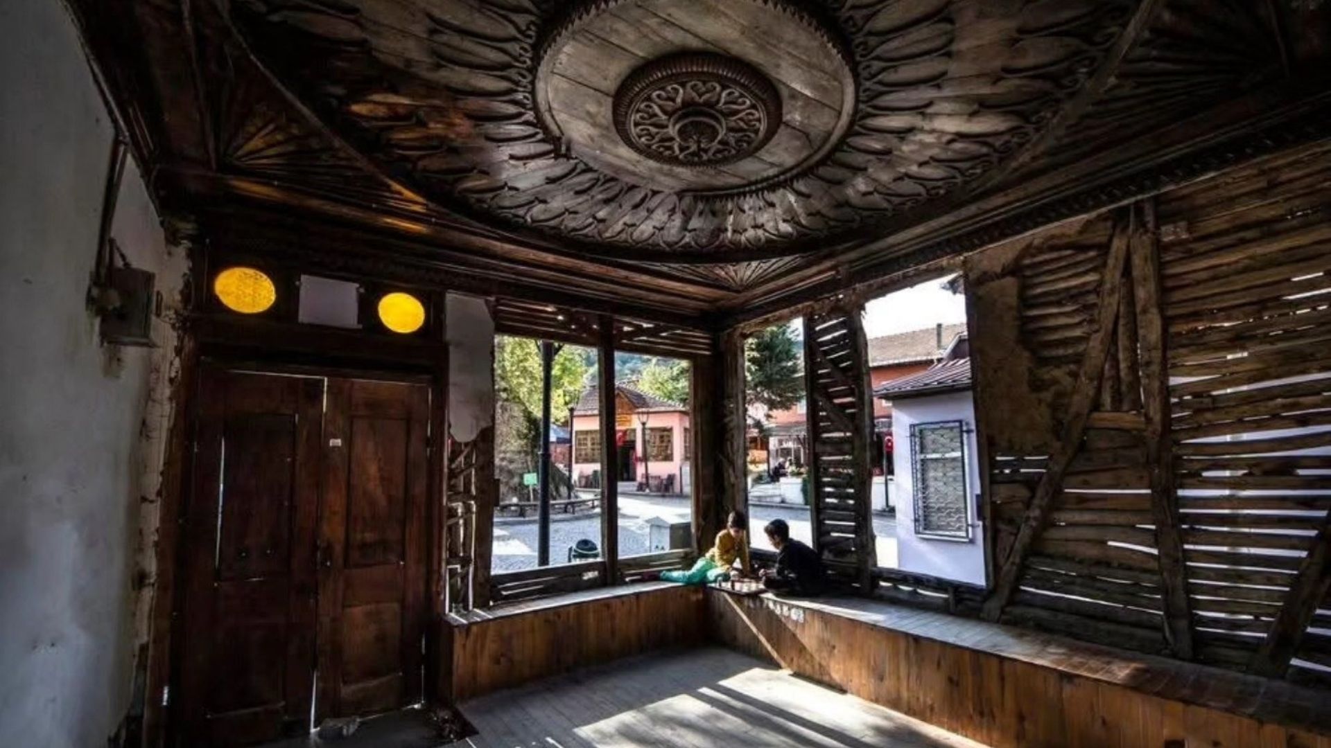 154 Yıllık Simge Yapı Restore Ediliyor (1)