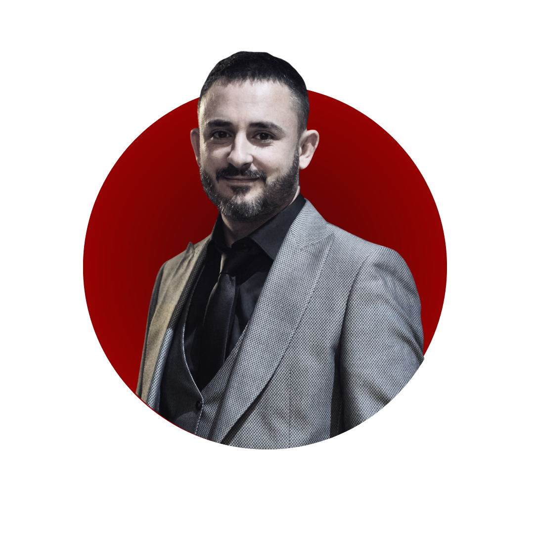 Tanju Özer