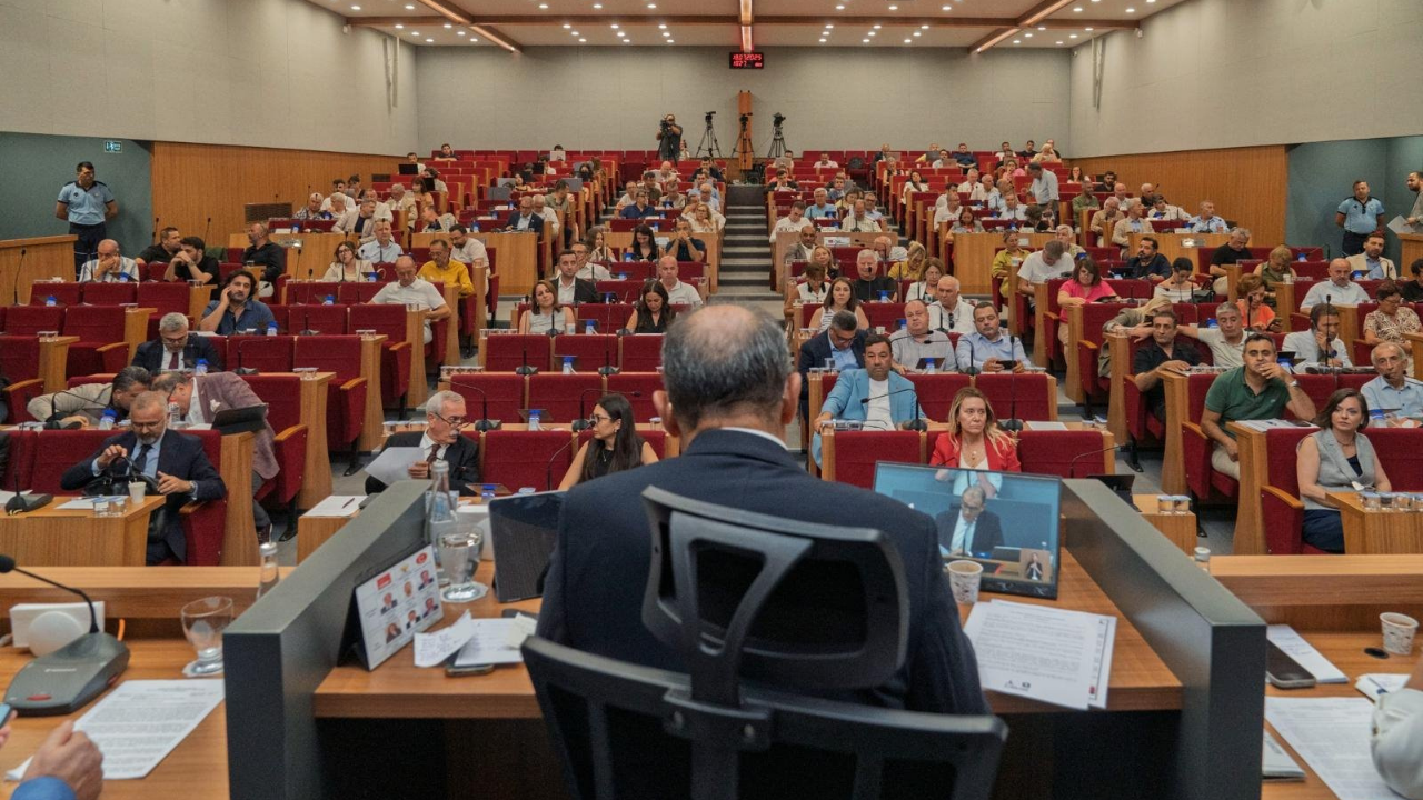 İzmir Büyükşehir Belediyesi, Hilton Ortaklığından Çıkıyor1