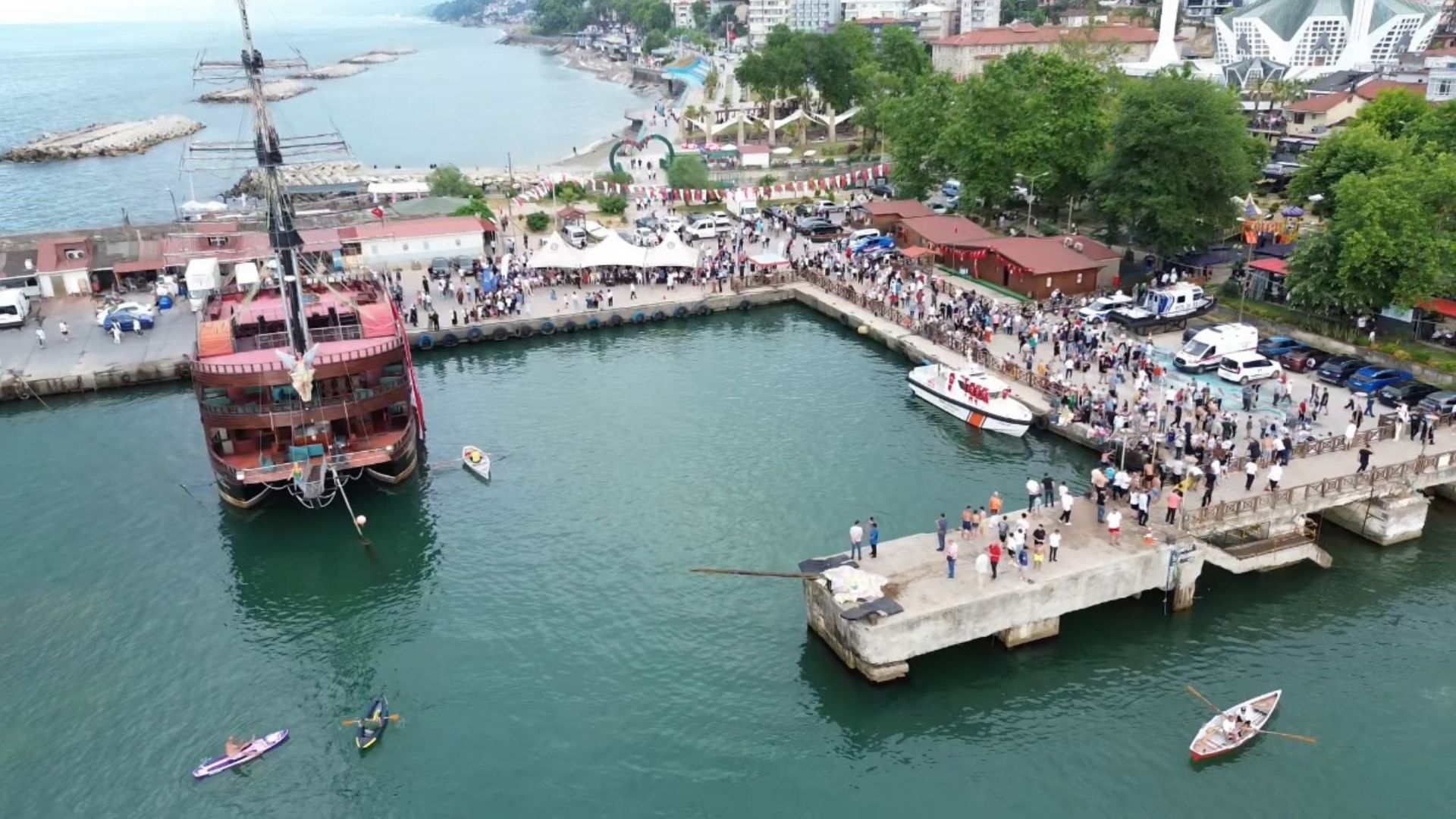 Karadeniz Sahillerinde Zamanla Yarış 7 Boğulma Vakasına Anında Müdahale (3)