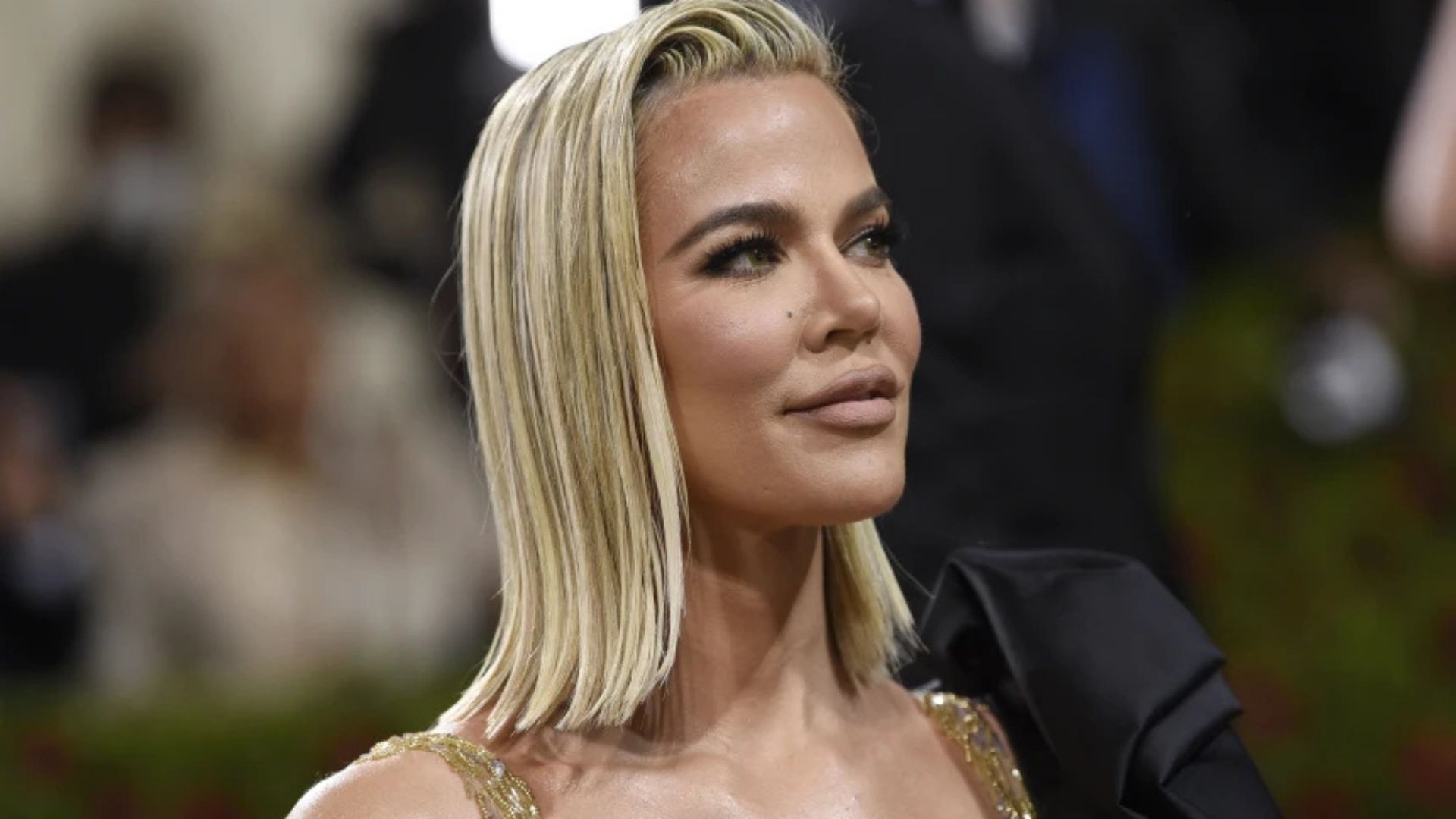 Khloe Kardashian’dan Samimi Itiraf “Ben Böyle Görünmüyorum” (2)