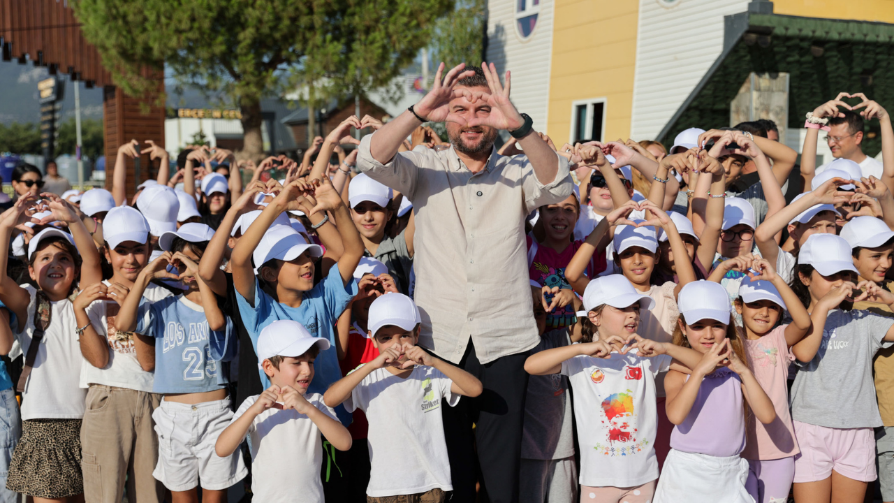 Başkan Duman’dan Dezavantajlı Çocuklara Lunapark Sürprizi