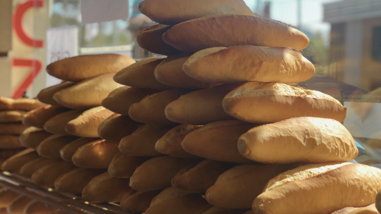 Gıda israfı uyarısı: Günde 6 milyon ekmek çöpe gidiyor