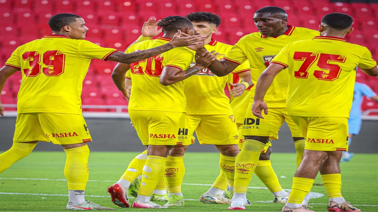 Göztepe (2)-8