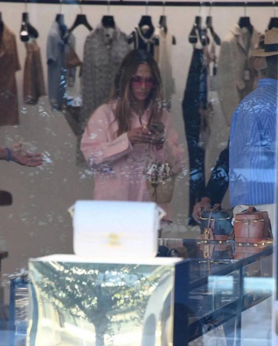 Jennifer Lopez 11 So5C