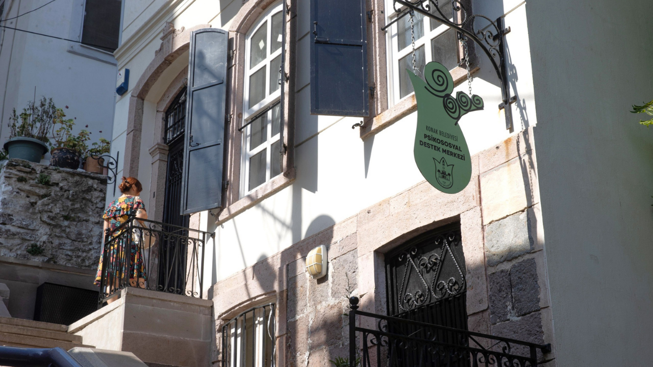 Konak Belediyesi’nin Ücretsiz Terapi Hizmeti 1