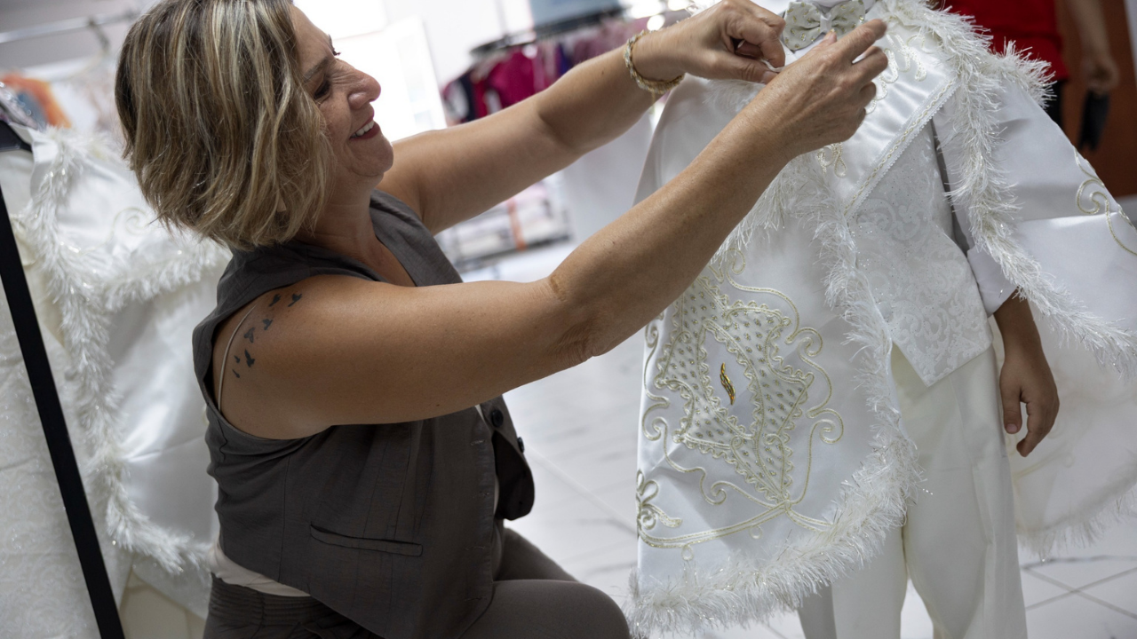 Konak Giysi Market 14