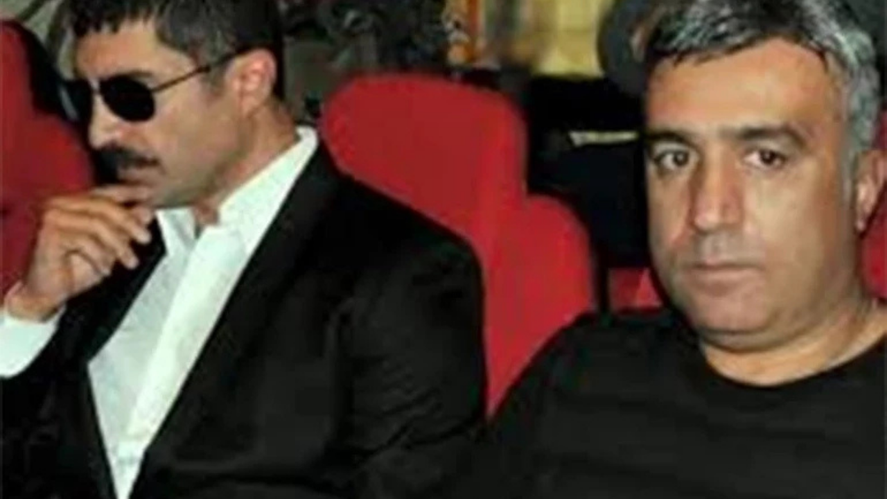 Özcan Deniz Ve Abisi