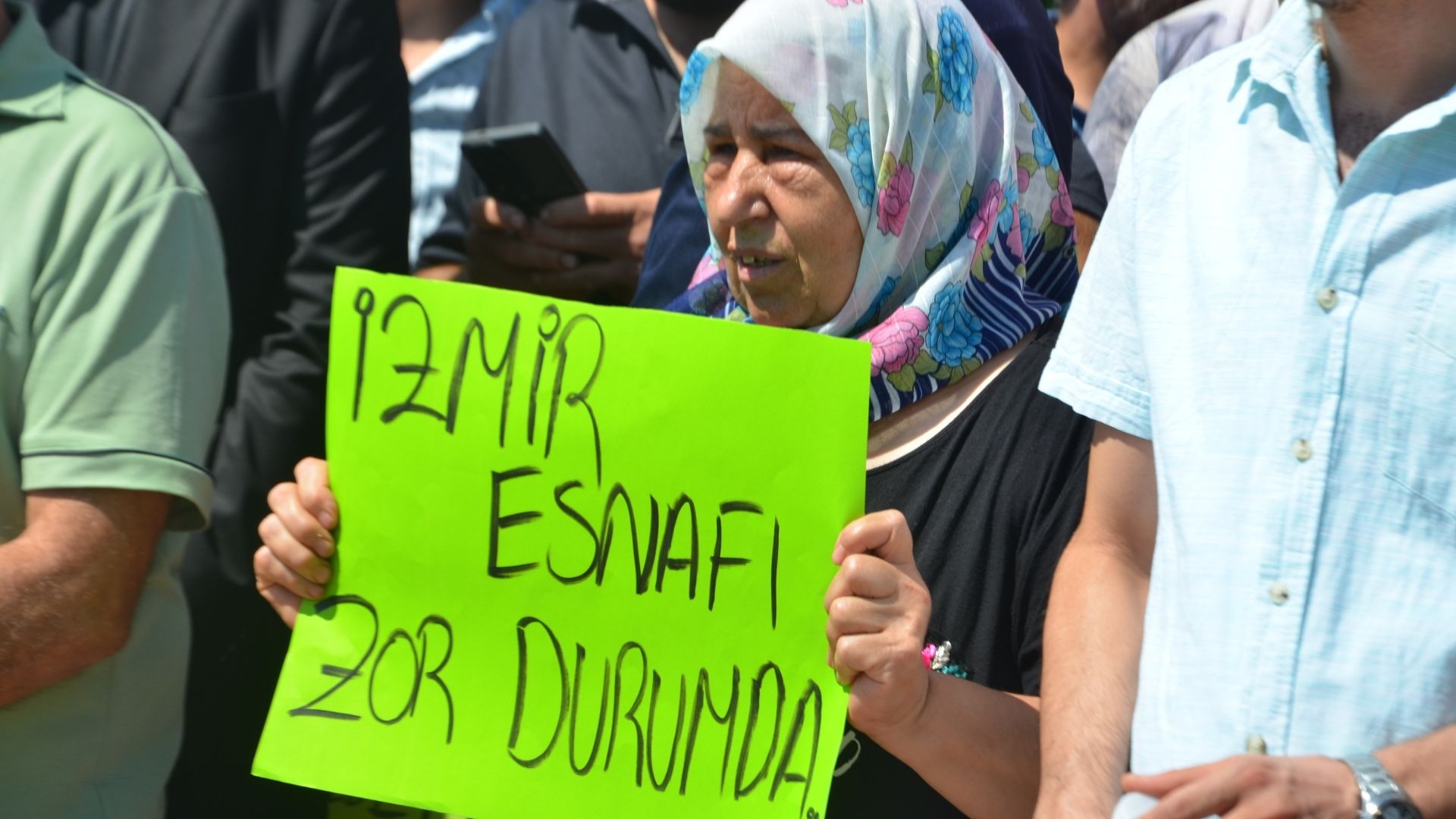 Pazarcılardan Kınay’a Tepki Karabağlar Belediyesi Mahkemelik Oldu (2)