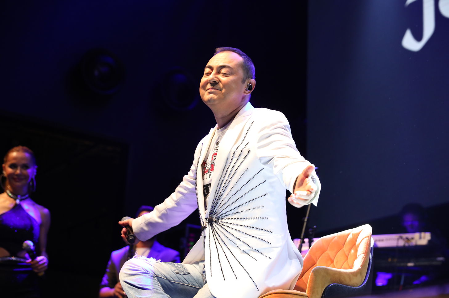 3824216 8557Db8691D91Af78F5105Cfd313682F