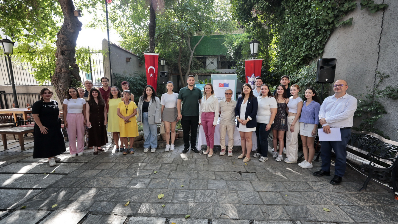 Başkan Mutlu, Genç İklim Dostu Belediye Sözleşmesini Imzaladı-1