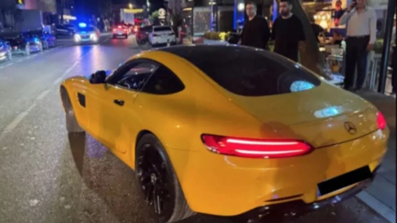 Czn Burak, Burak Özçivit’in Mercedes'ini Satın Aldı! (2)