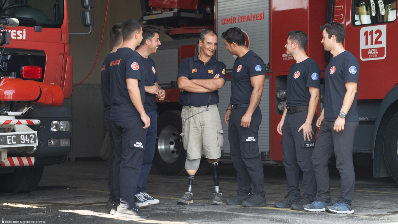 Engelli İtfaiyeci Mümtaz Zarplı, Mesleğinden Hiç Kopmadı