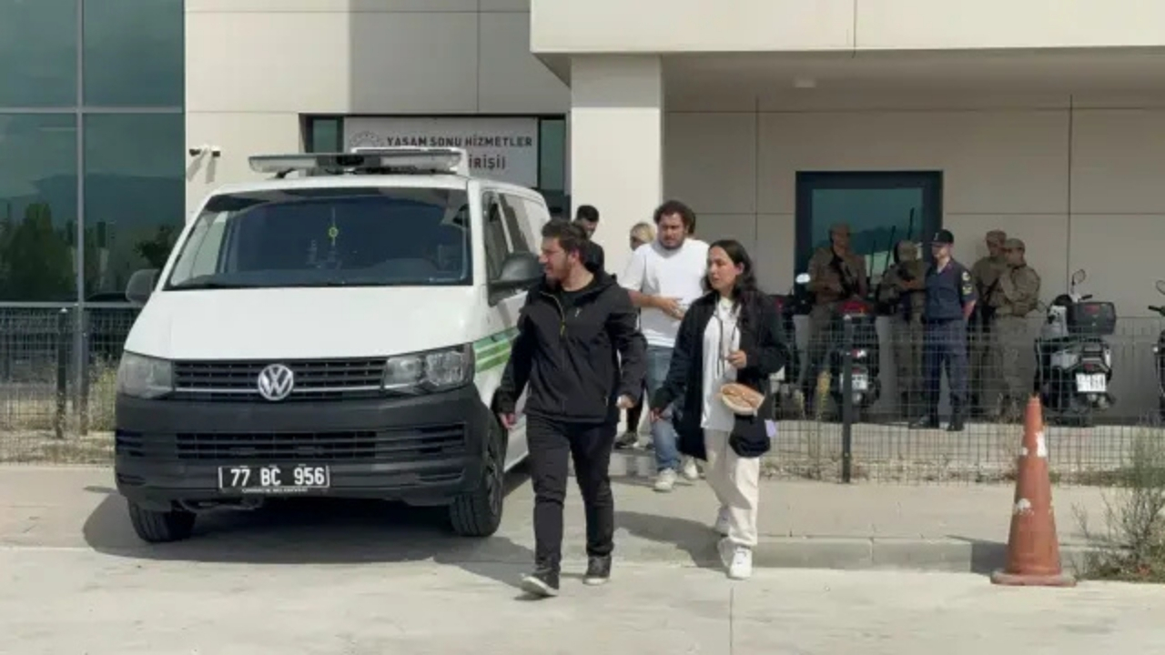 Güllü'nün Cenaze Programı Belli Oldu! (1)