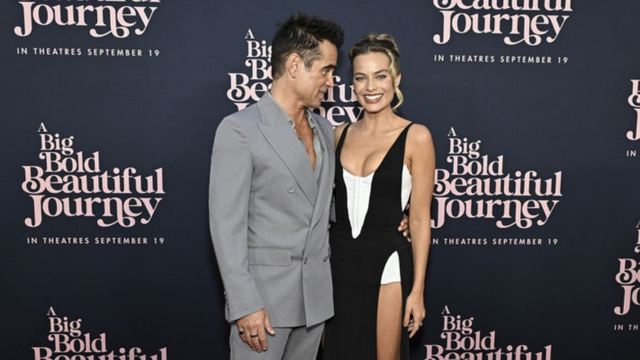 Margot Robbie, Yırtmaçlı Elbisesiyle Göz Kamaştırdı!