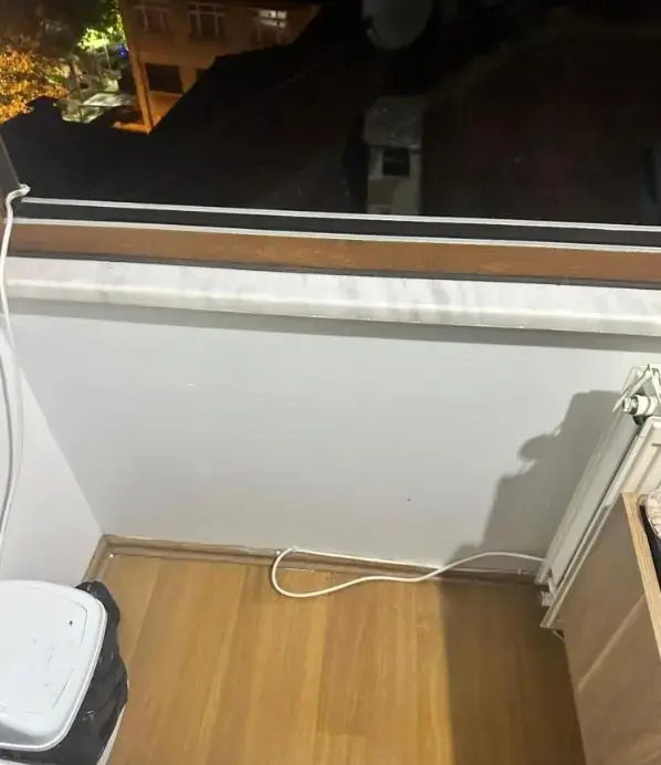 O Hareketine Dikkat Gullu Odaya Girdiginde Ne 19097098 4168 M.jpg