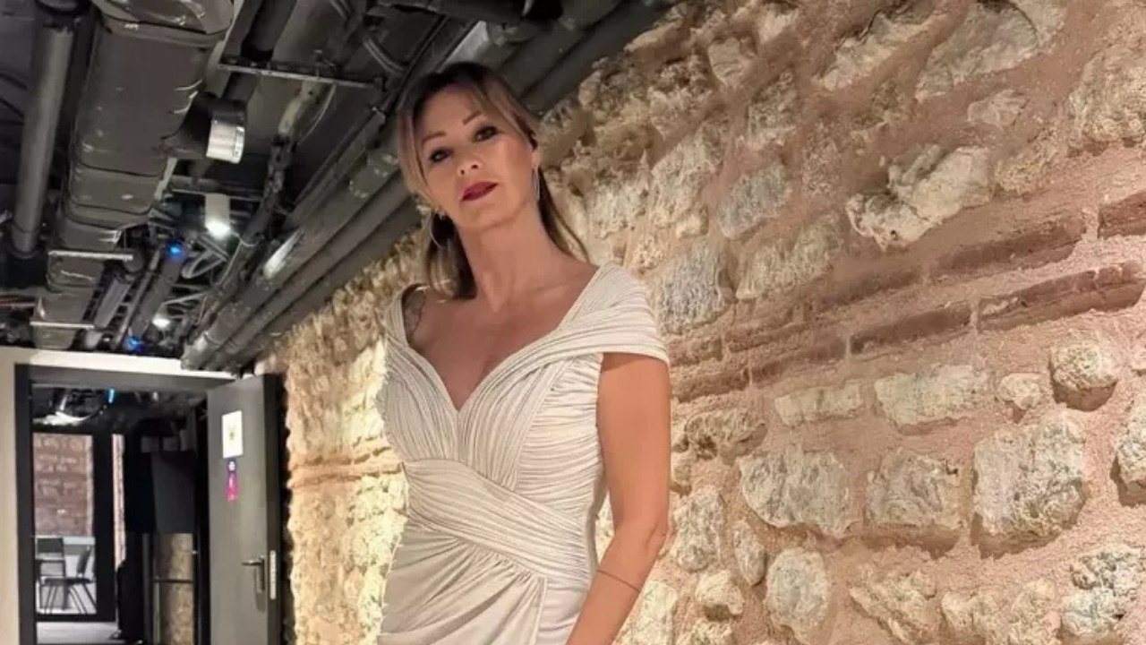 Pınar Altuğ’dan ''Öldü'' Haberlerine Karşı Dava!