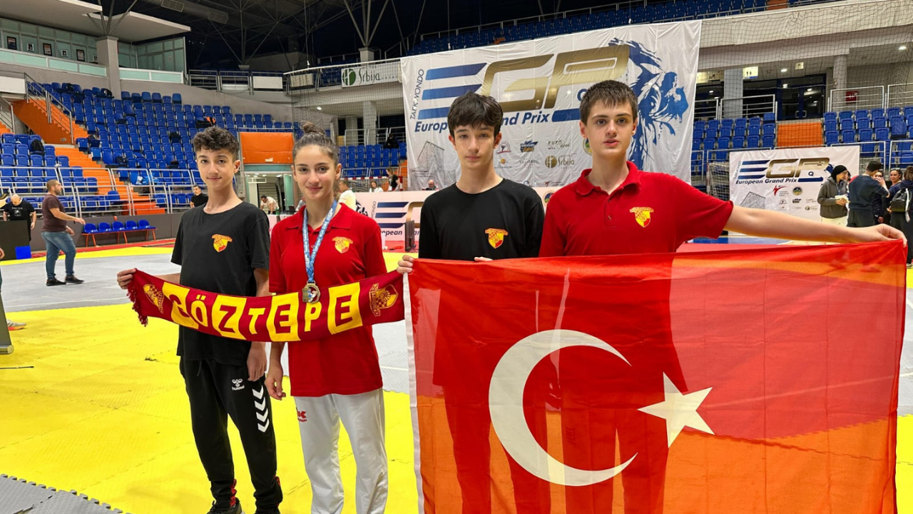 Tekfen Koleji Öğrencisi Avrupa 4.’Sü Oldu