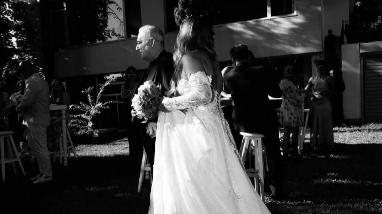 Yaş Farkı Çok Konuşuldu! Mehmet Ali Erbil Sessizliği Bozdu (2)