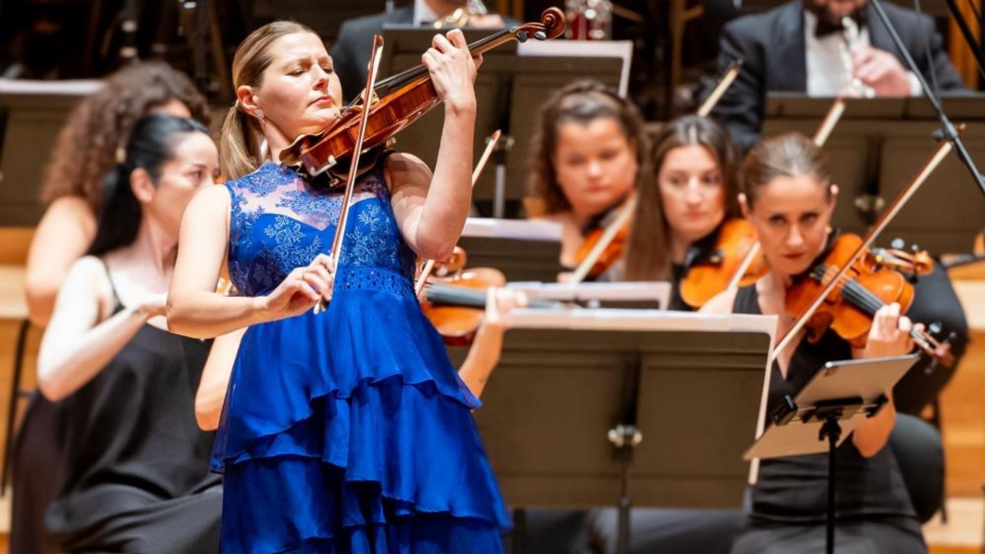 175 Yıllık Kemanla Büyüleyen Konser (2)