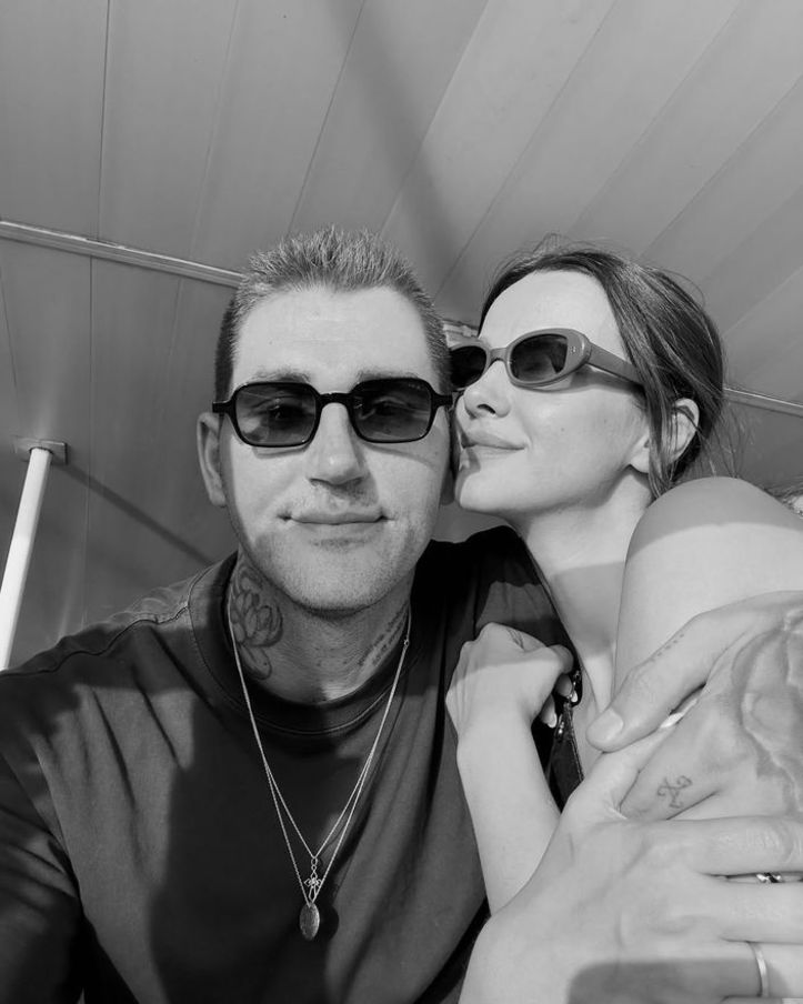 3832406 Db146D3D2291B008862470Ddd4A9De42