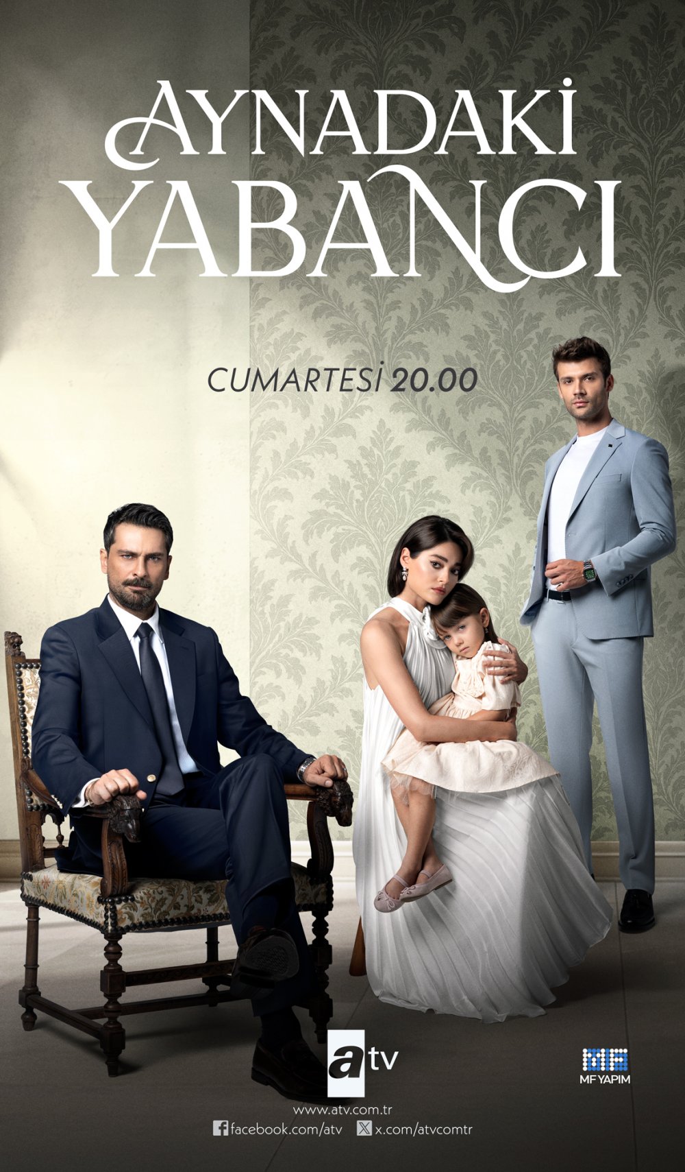 A Y N A D A K İ Y A B A N C I