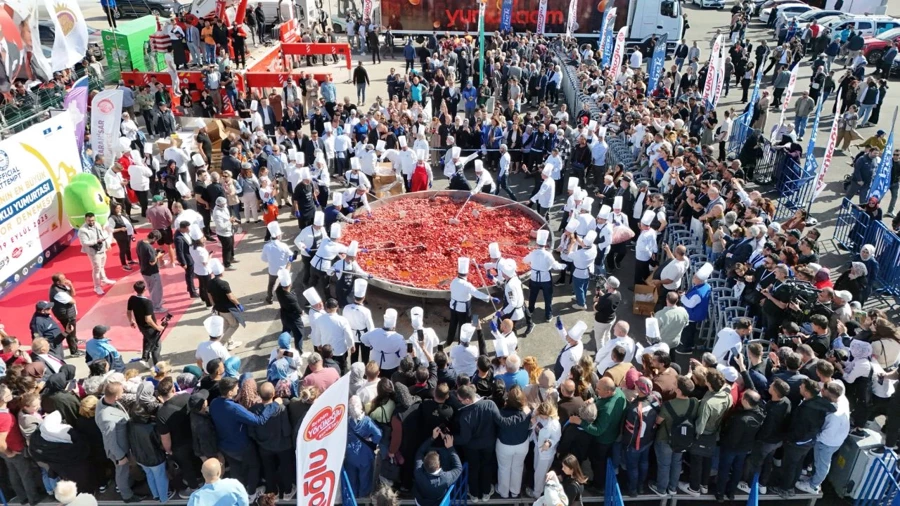 Afyonda 1930 Kilo Agirligindaki Suc Agbb