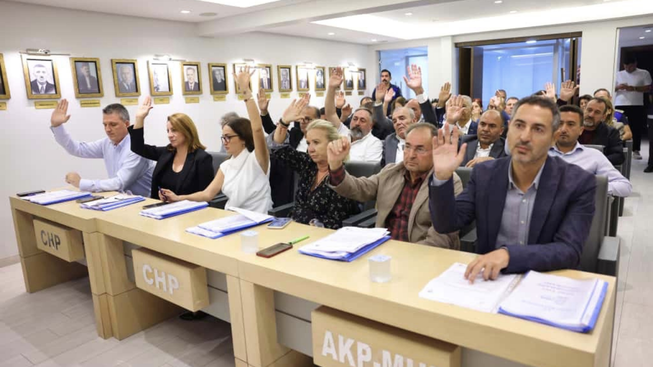 Çeşme Belediyesi Ekim Ayı Meclisi 1