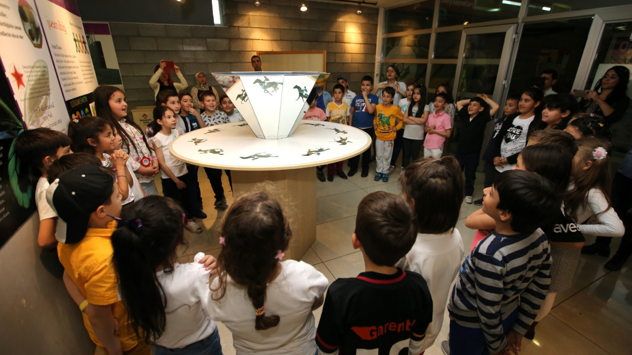 Karşıyaka Bilim Kültür Merkezi 1