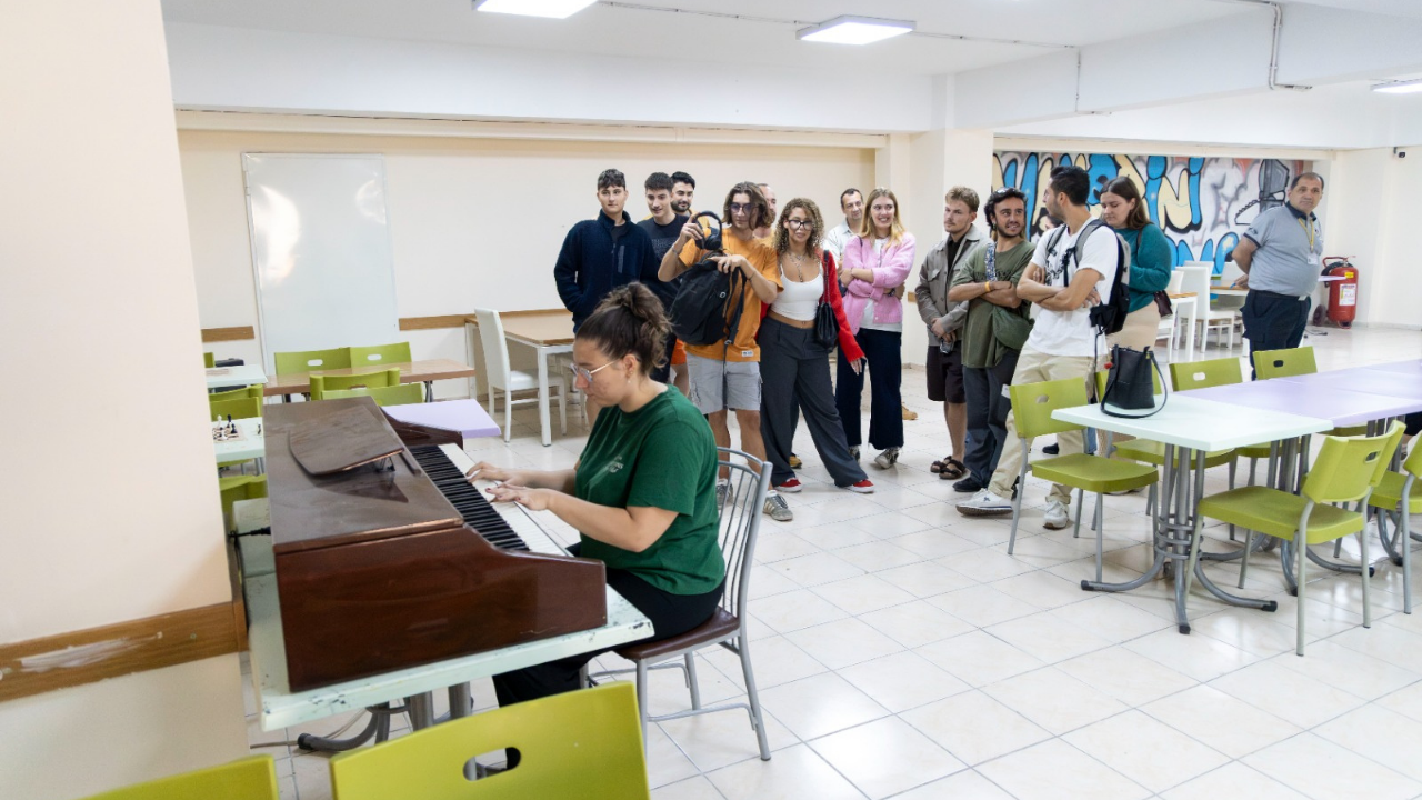 Karşıyakalı Öğrenciler Uluslararası Eğitimle İngilizce Pratiği Yapacak 1