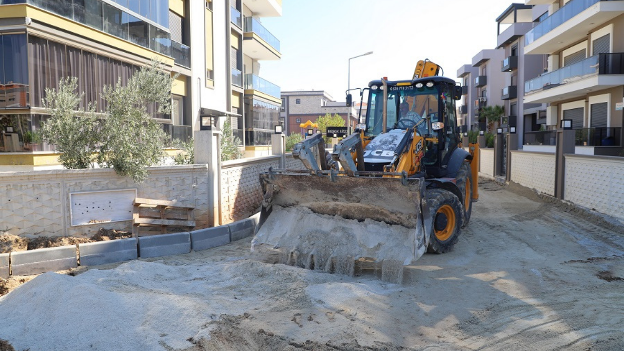 Mendereste Yollar Yenileniyor 1