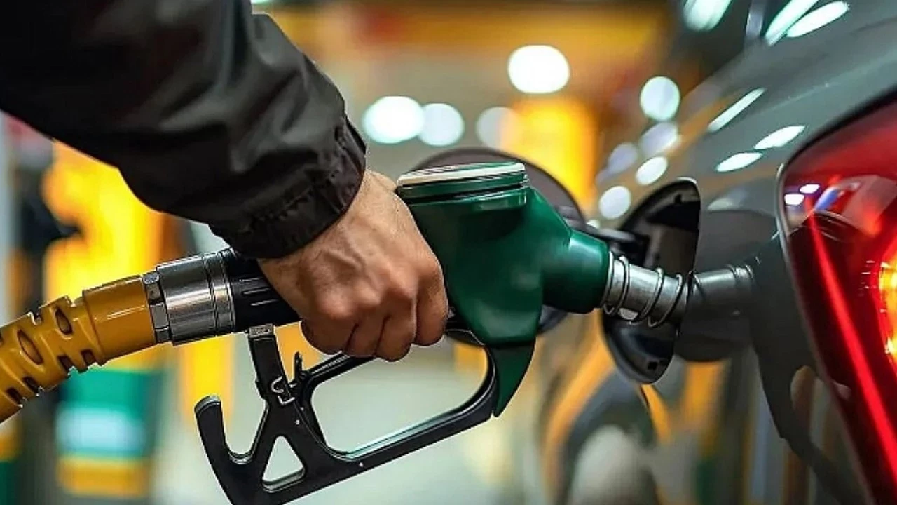 Benzinin Ardindan Motorine De Zam Geldi 6Tuo.jpg