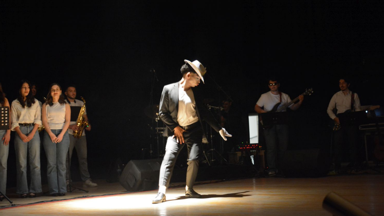 Ege Üniversitesi (4)-3