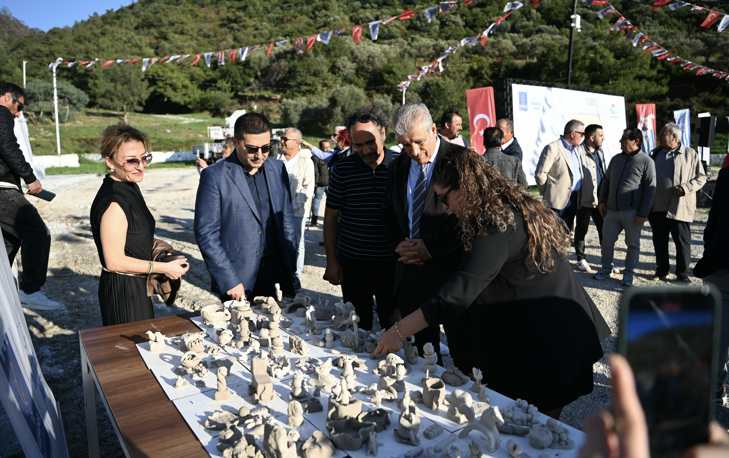 Ekran Resmi 2025 11 14 12.57.25