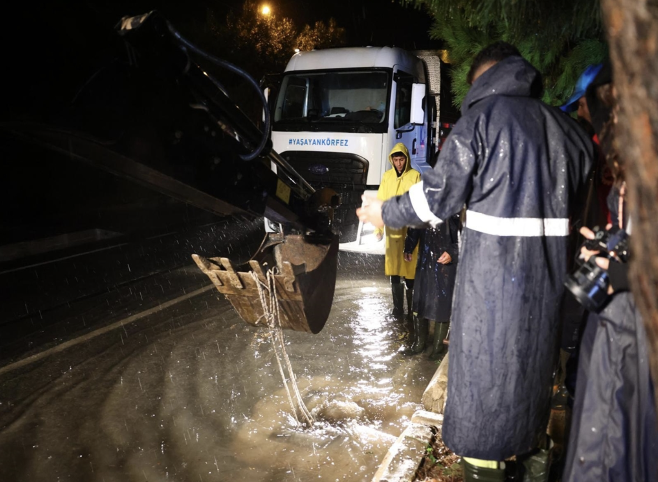 Ekran Resmi 2025 11 28 22.09.32