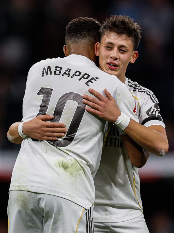 G4S5H Pq Wk A Aq D Zn-1