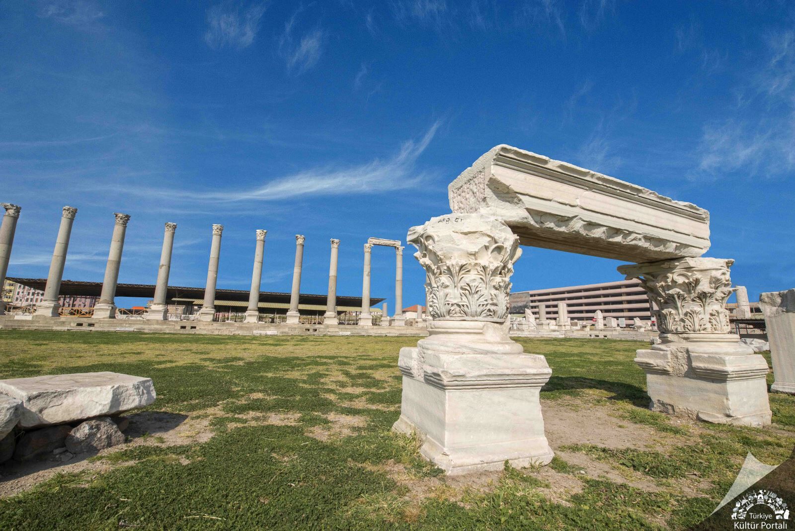 İzmi̇r Agorası Murat Öcal Dsc 1249 Kopya